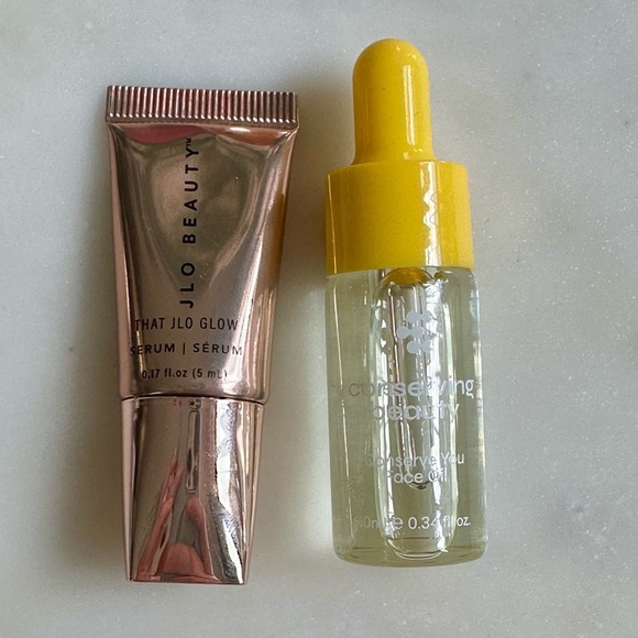 Summer Essentials Beauty Sample Bundle - Picture 3 of 7